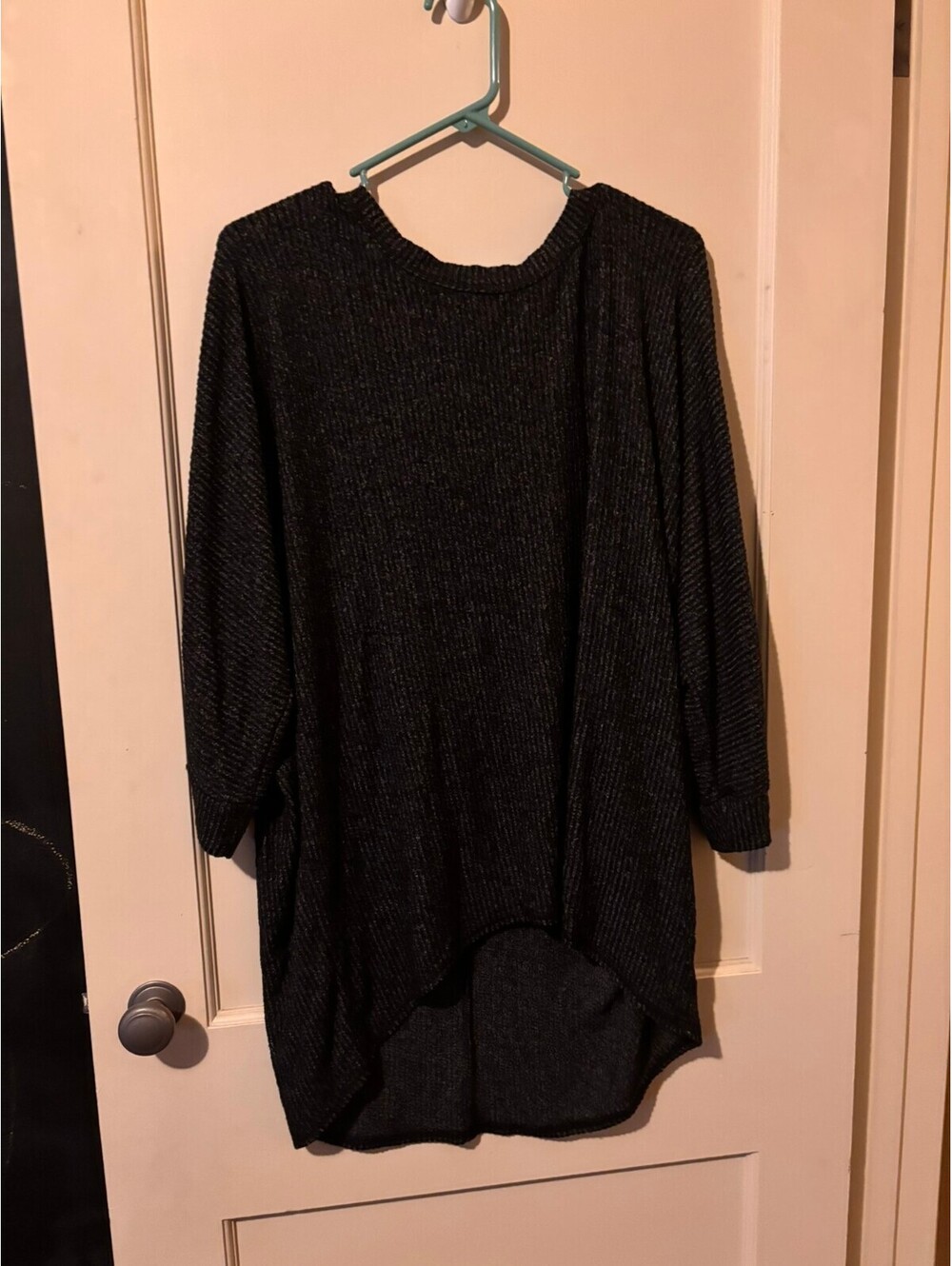 BKE black marled lace-up top XL